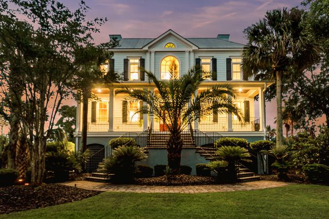 2254 Beckenham Drive, Mount Pleasant, SC 29466