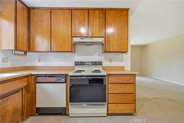 88 Sweetwater Avenue, Merced, CA 95341