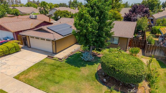 88 Sweetwater Avenue, Merced, CA 95341