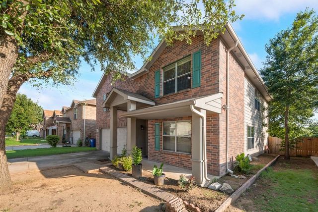 1345 Falcon Drive, Dallas, TX 75051