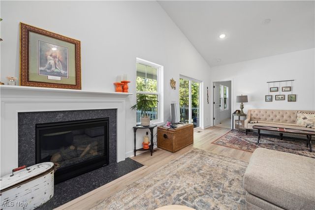 185 Harvest Way, Elyria, OH 44035