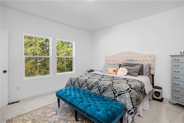 185 Harvest Way, Elyria, OH 44035