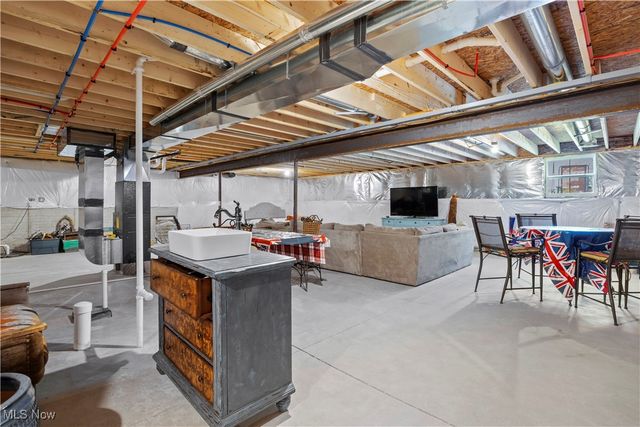 185 Harvest Way, Elyria, OH 44035