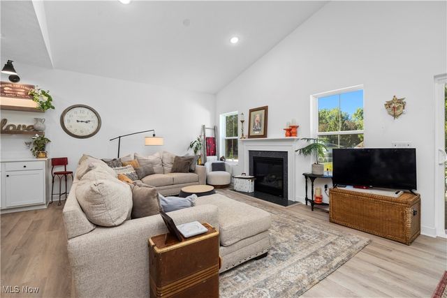 185 Harvest Way, Elyria, OH 44035