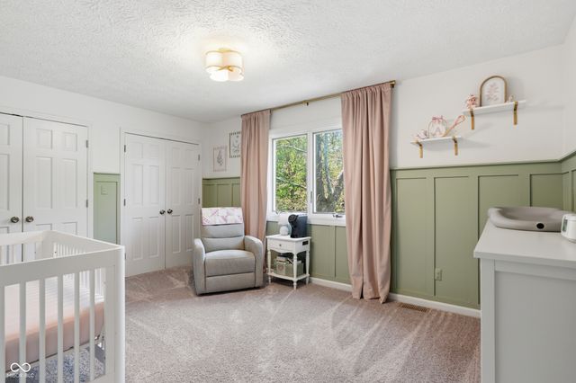 700 Round Court, Zionsville, IN 46077
