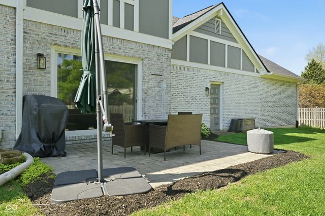 700 Round Court, Zionsville, IN 46077