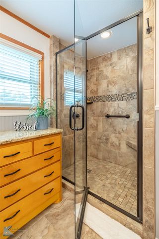 503 S CENTRAL Avenue, Knox City, TX 79529