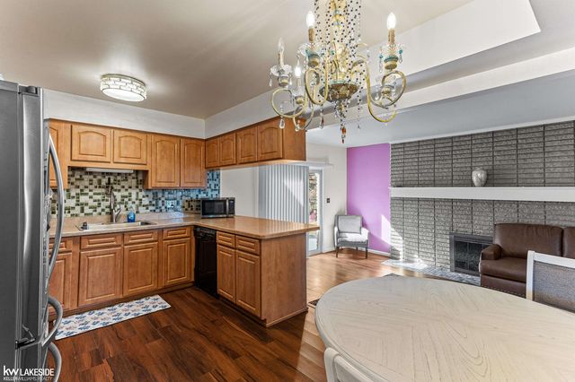 33157 Mccoy Drive, Sterling Heights, MI 48312