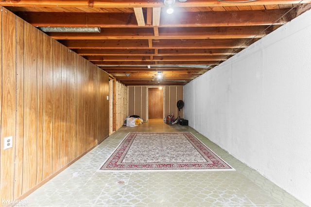 33157 Mccoy Drive, Sterling Heights, MI 48312