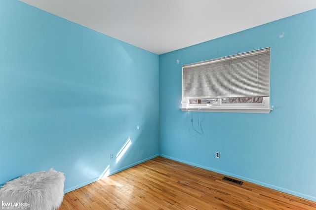 33157 Mccoy Drive, Sterling Heights, MI 48312