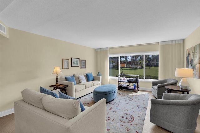 8101 BARDMOOR PLACE 104H, Seminole, FL 33777