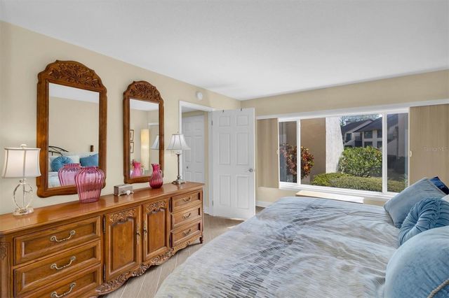 8101 BARDMOOR PLACE 104H, Seminole, FL 33777