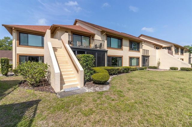 8101 BARDMOOR PLACE 104H, Seminole, FL 33777