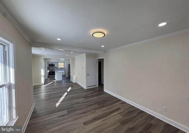 405 ELM AVE, Riverton, NJ 08077