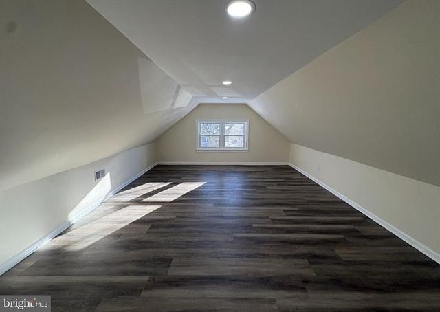 405 ELM AVE, Riverton, NJ 08077