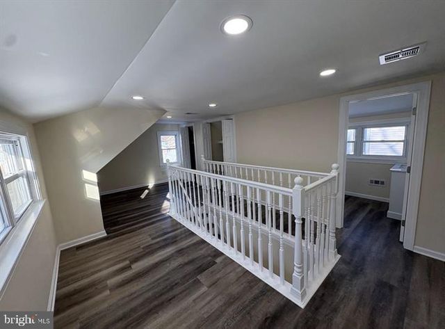 405 ELM AVE, Riverton, NJ 08077