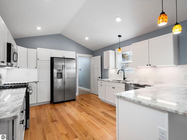 1215 Santo Street, Traverse City, MI 49686