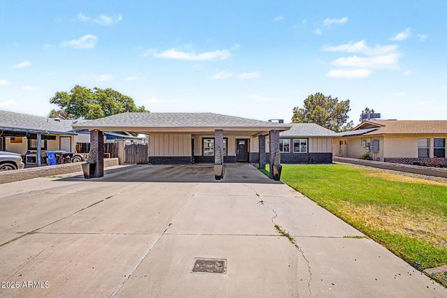 331 W TARO Lane, Phoenix, AZ 85027