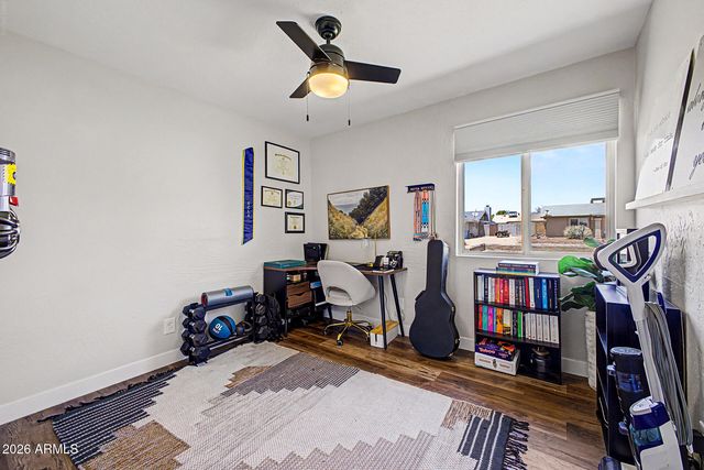 331 W TARO Lane, Phoenix, AZ 85027