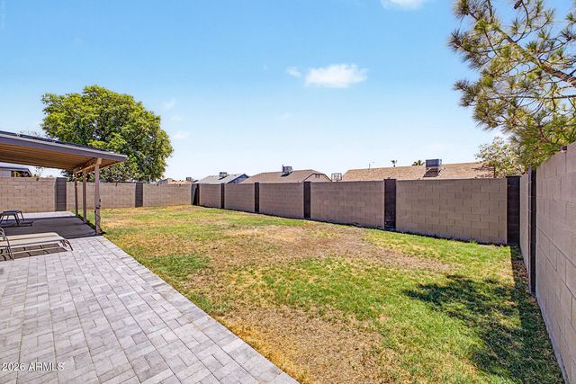331 W TARO Lane, Phoenix, AZ 85027