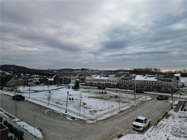 405 Ramsgate, Cranberry Twp, PA 16066