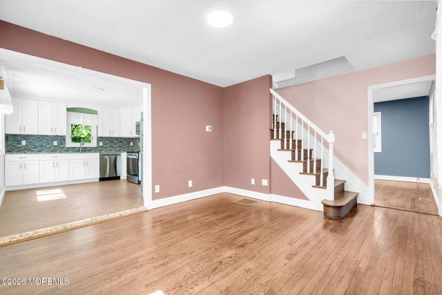 32 Bruning Lane, Spotswood, NJ 08884