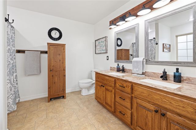 49 Taransay Circle, Bella Vista, AR 72715