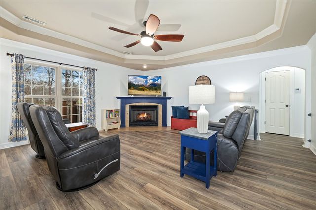 49 Taransay Circle, Bella Vista, AR 72715