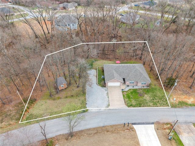 49 Taransay Circle, Bella Vista, AR 72715