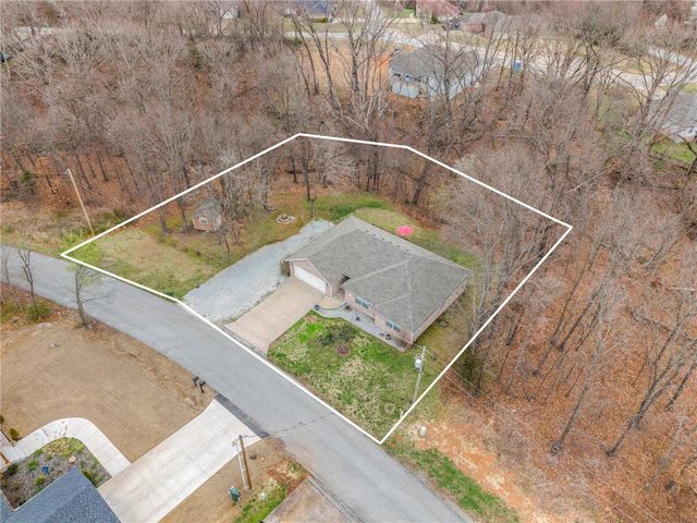 49 Taransay Circle, Bella Vista, AR 72715