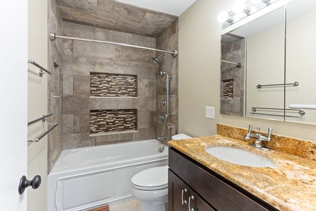 133 Greenbrook Drive 133, Stoughton, MA 02072