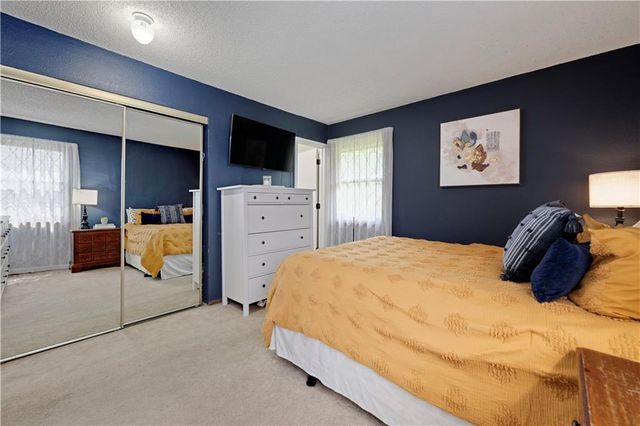 16305 W 125th Street, Olathe, KS 66062
