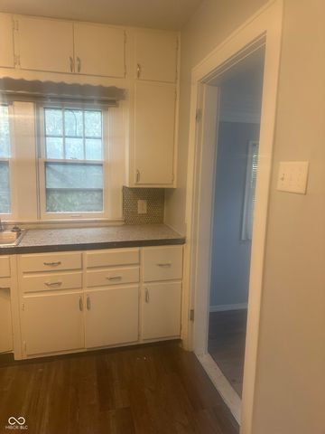 1003 W Troy Avenue, Indianapolis, IN 46225