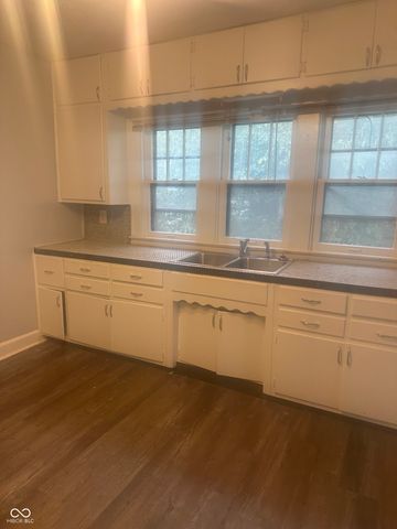 1003 W Troy Avenue, Indianapolis, IN 46225