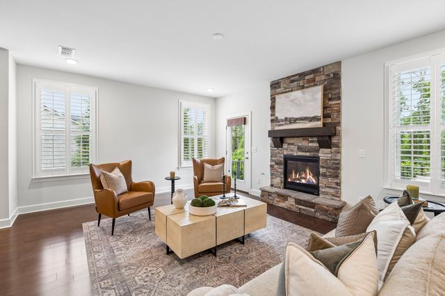 1237 Cressy Ln, Brentwood, TN 37027
