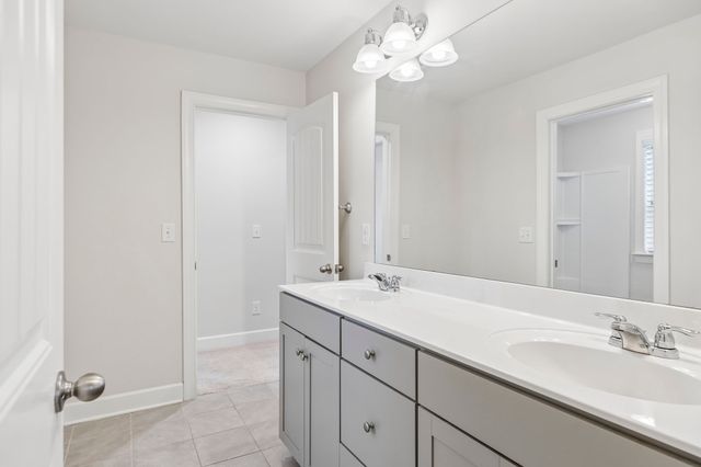 1237 Cressy Ln, Brentwood, TN 37027