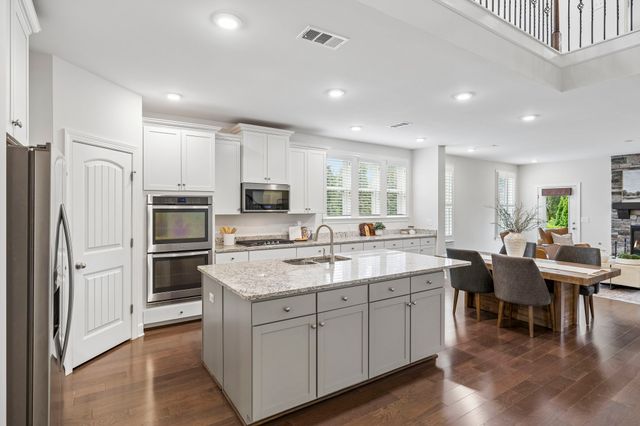1237 Cressy Ln, Brentwood, TN 37027