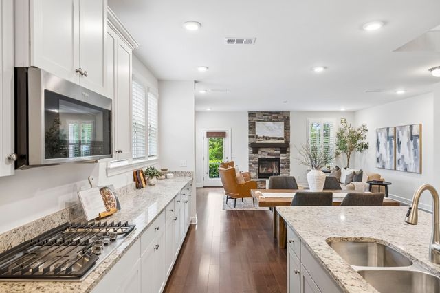1237 Cressy Ln, Brentwood, TN 37027