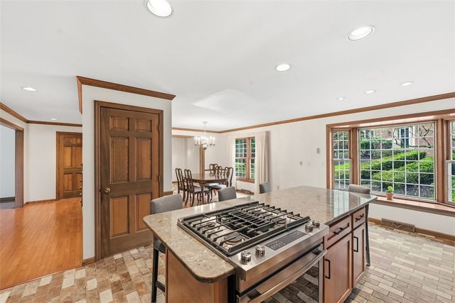 104 Saybrook Harbor, Bradford Woods, PA 15015