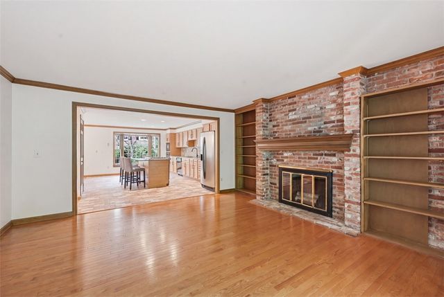 104 Saybrook Harbor, Bradford Woods, PA 15015