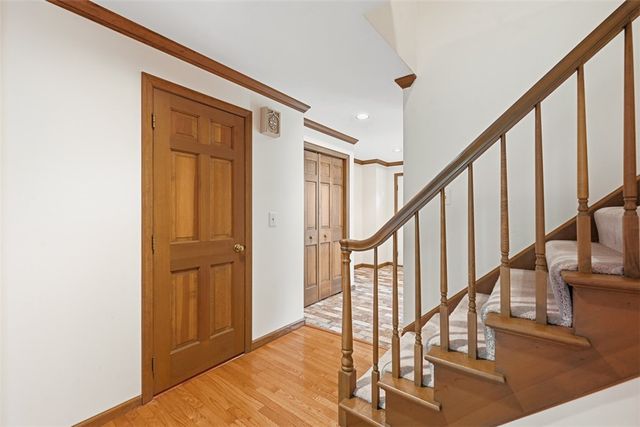 104 Saybrook Harbor, Bradford Woods, PA 15015
