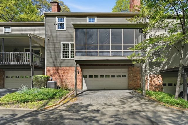 104 Saybrook Harbor, Bradford Woods, PA 15015