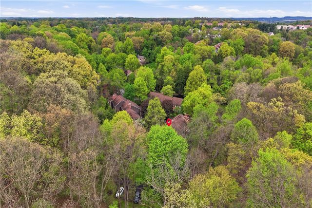 104 Saybrook Harbor, Bradford Woods, PA 15015