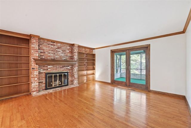 104 Saybrook Harbor, Bradford Woods, PA 15015