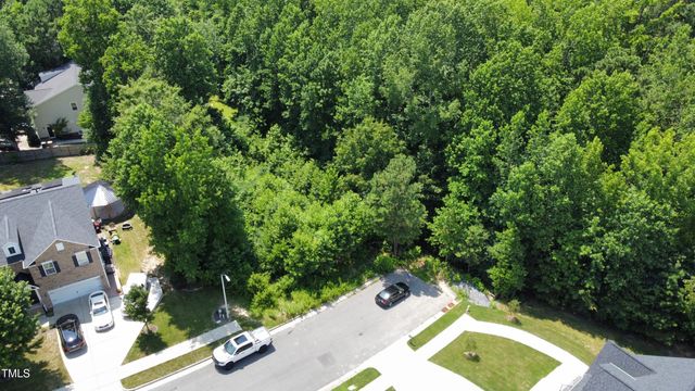 215 Bayberry Woods Drive, Garner, NC 27529