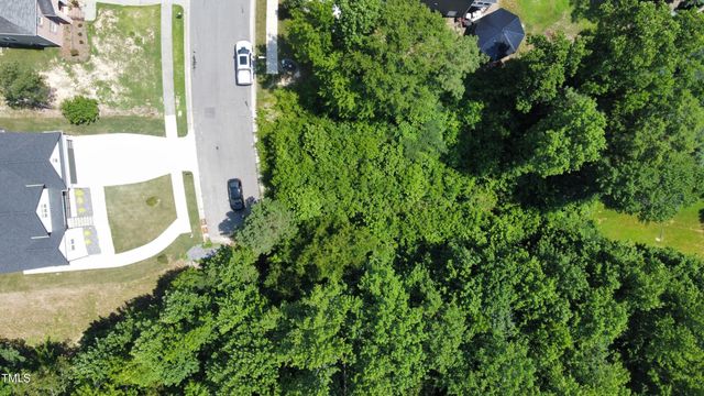 215 Bayberry Woods Drive, Garner, NC 27529