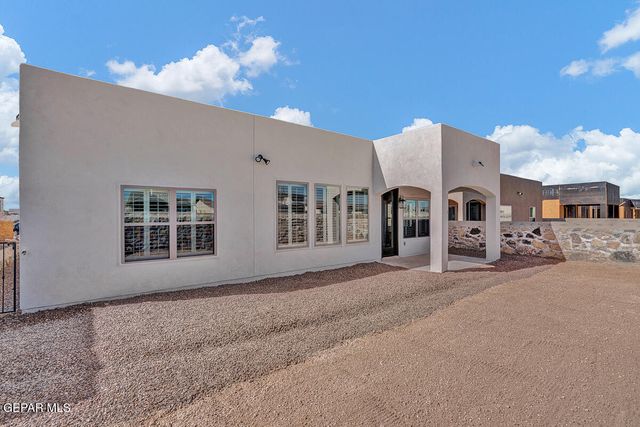 13996 Margaret Ponce Avenue, Horizon City, TX 79928