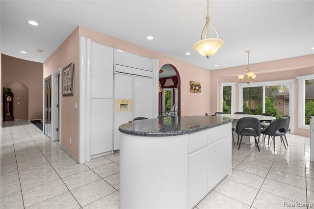 4830 Homestead Drive, Sterling Heights, MI 48314