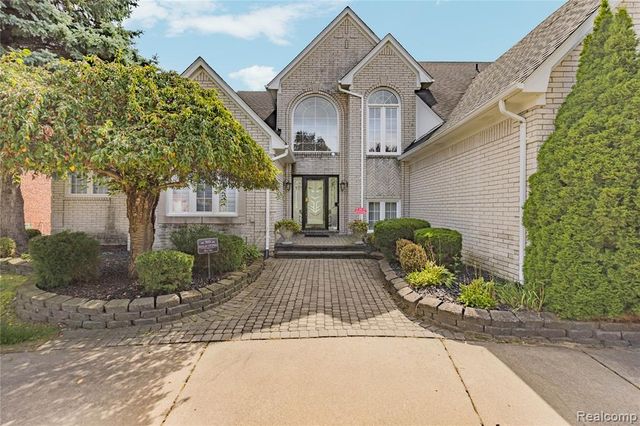 4830 Homestead Drive, Sterling Heights, MI 48314