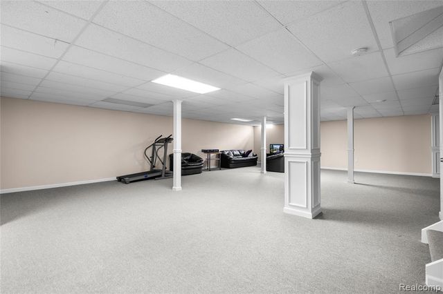 4830 Homestead Drive, Sterling Heights, MI 48314